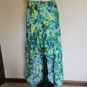 VENUS Tropical Vibe High-Low Skirt